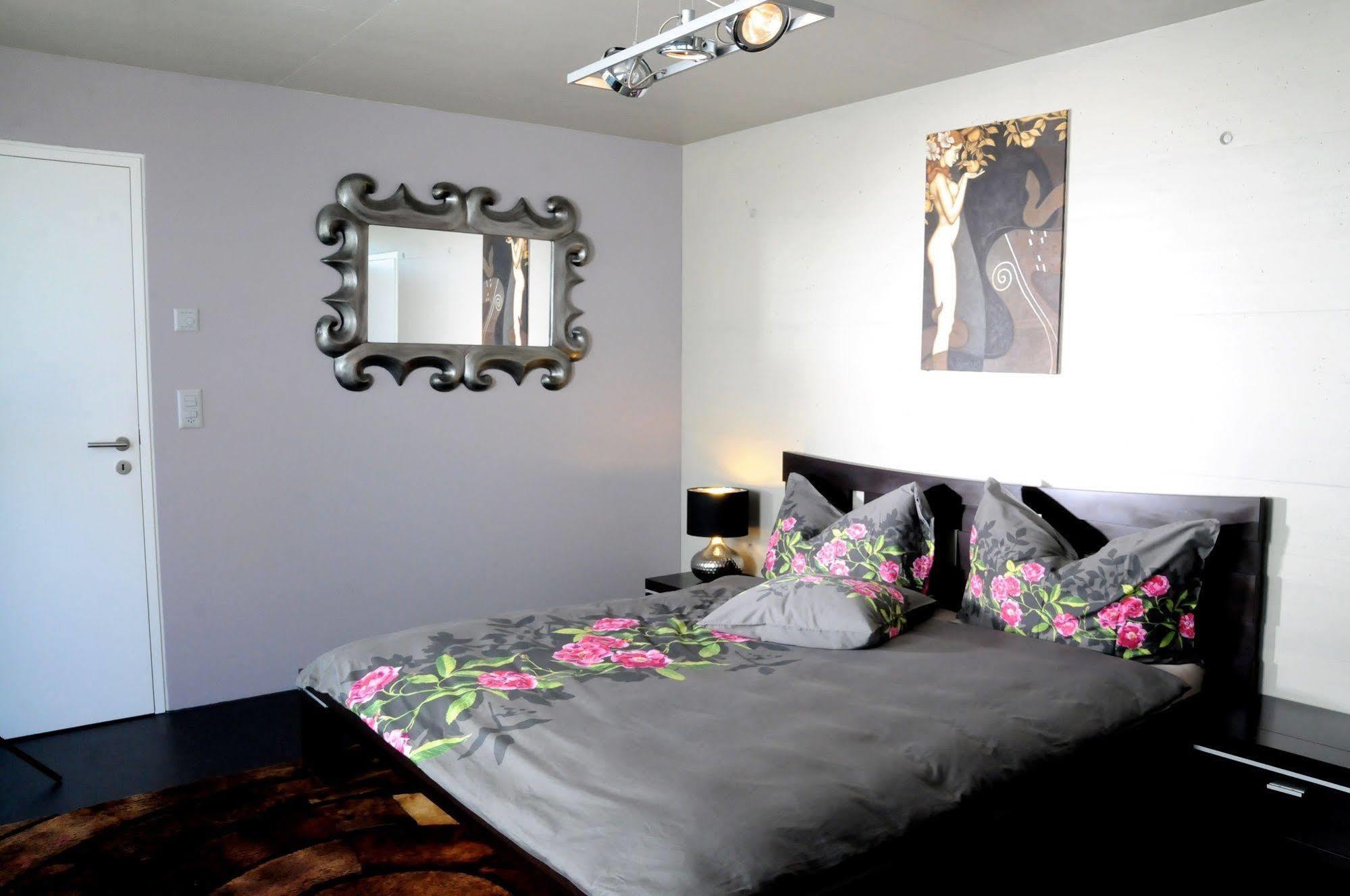 Morat Gaste Zimmer Экстерьер фото